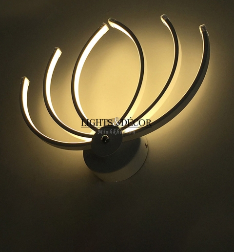 ĐÈN GẮN TƯỜNG HOA SEN 006S/6